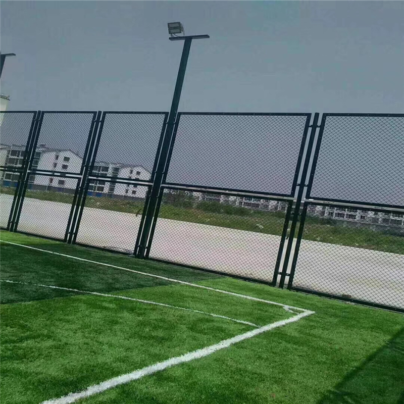 北京勾花網(wǎng)護欄 浸塑防護網(wǎng) 勾花網(wǎng)圍欄