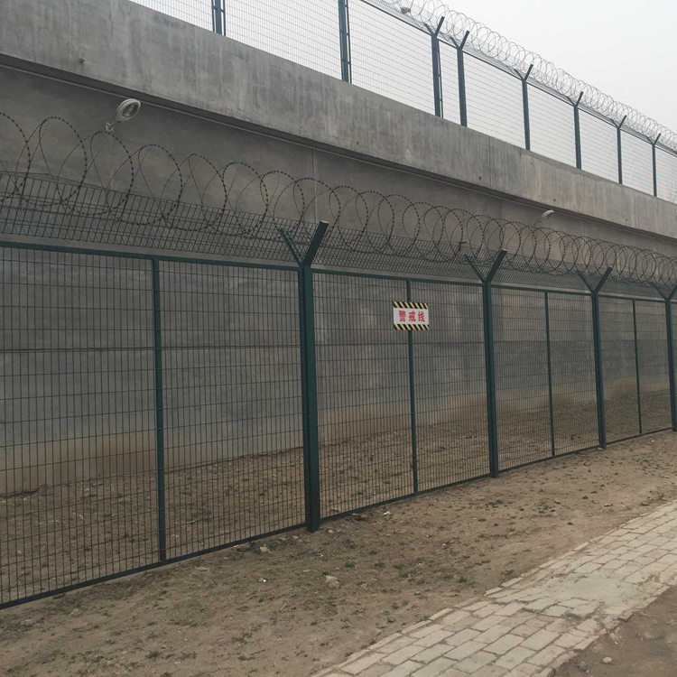 北京拘留所防攀爬隔離網(wǎng)常用規(guī)格